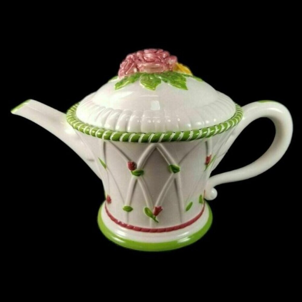 Royal Albert Old Country Roses‎ Teapot Seasons of Colour Green Trim Pink READ
